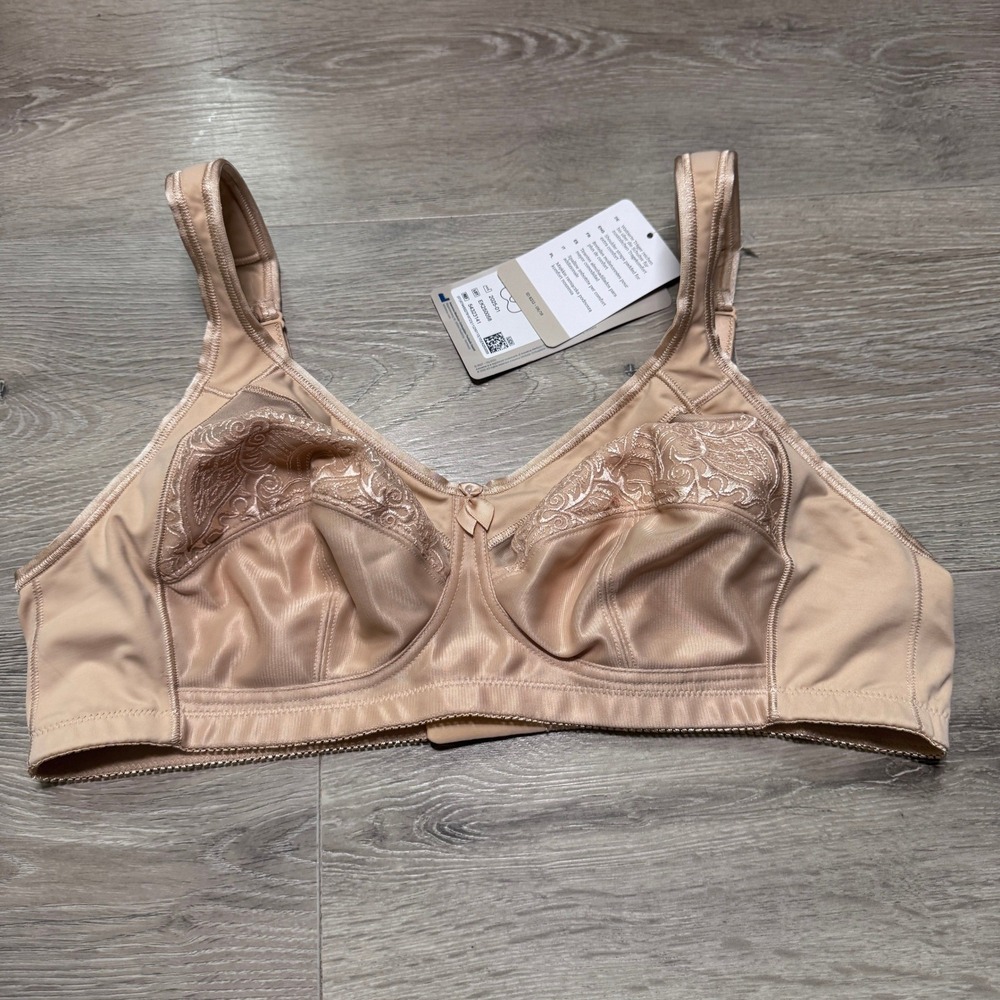 Amoena Isadora SB 0948 Mastectomy Bra Nude 40A Non-Wired Padded Straps NWT